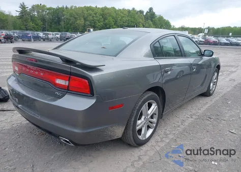2011 Dodge Charger R/T z USA, uszkodzony, nr VIN 2B3CM5CTXBH517813